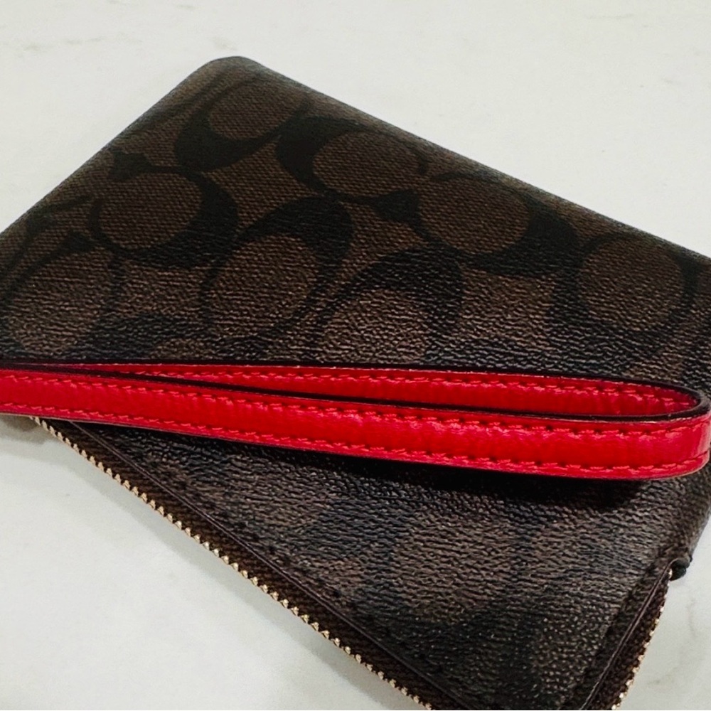 Coach Signature Brown Wristlet with Red Strap NWOT - Picture 3 of 8